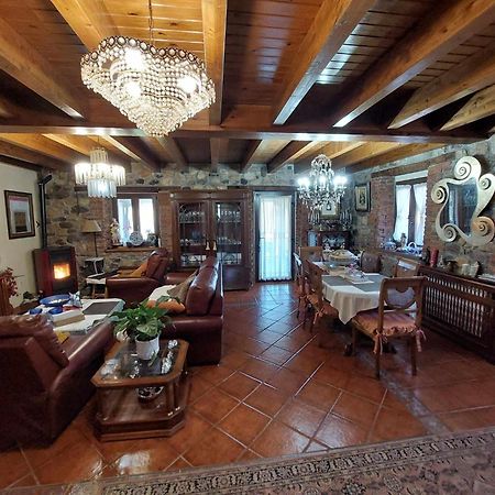 Casa La Gueelina En Asturias Villa Arriondas Bagian luar foto